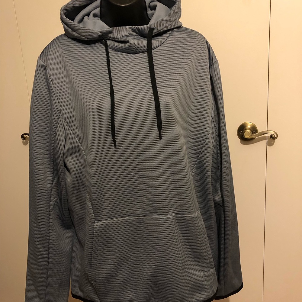 Men’s Tek Gear Hooded Sweatshirt